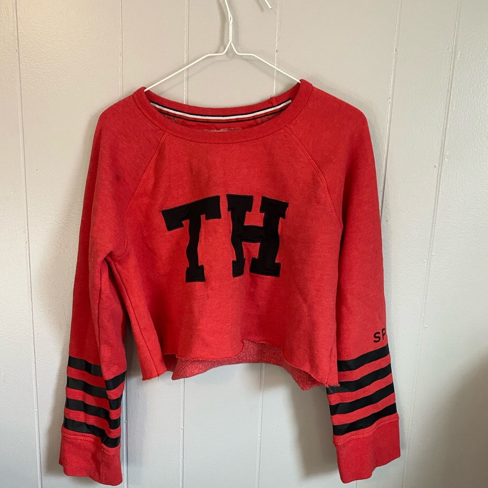 Small cropped Tommy Hilfiger crewneck